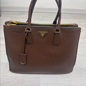 프라다 사피아노 럭스 가방 이미지