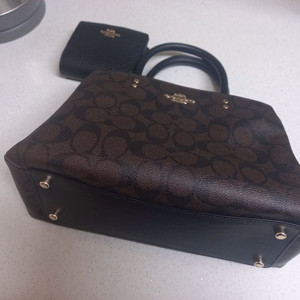 코치 시그니처 핸드백 + 카드지갑 세트