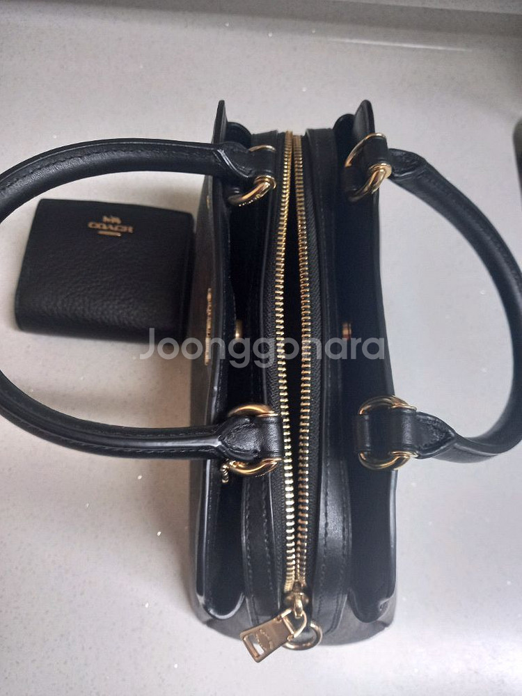 코치 시그니처 핸드백 + 카드지갑 세트--5