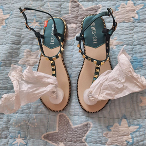 [새상품] 여성 샌들 신발 팝니다