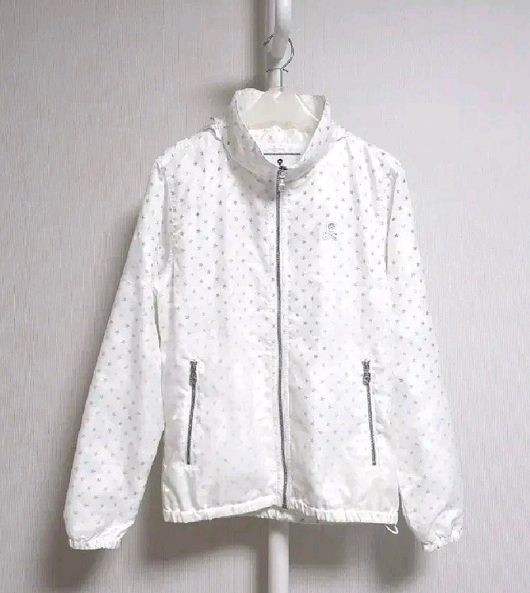 마크앤로나 정품 카모 별무늬 바람막이 100사이즈--0