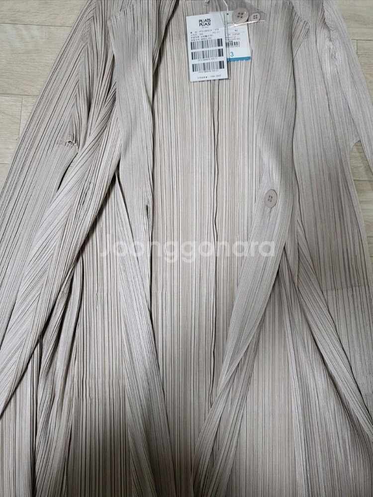 이세이미야케 플리츠플리즈 가디건 그레이지 3사이즈--3