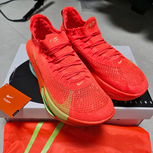 [265]나이키 알파플라이3 브라이트크림슨