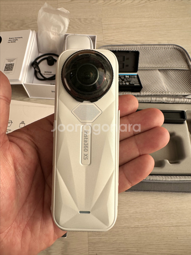 인스타360 X5 액션카메라--1
