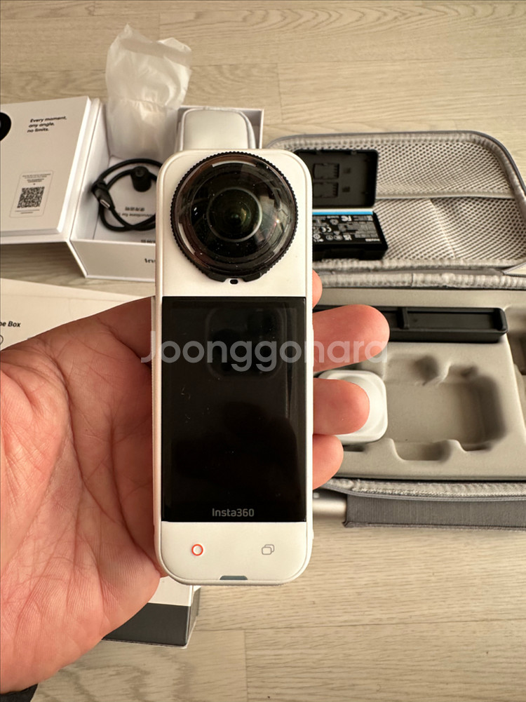 인스타360 X5 액션카메라--2