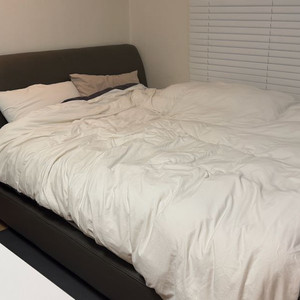 [퀸사이즈 매트리스+프레임] 코웨이 비렉스 하이브리드 3 매트리스 + 비렉스 모던 어반 프레임