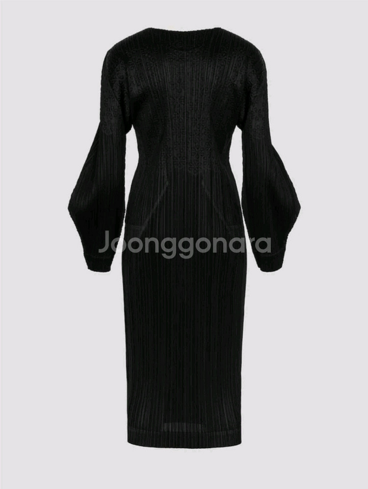 이세이미야케 플리츠플리즈 원피스 12월 스노우드롭 원피스 블랙 3사이즈--1