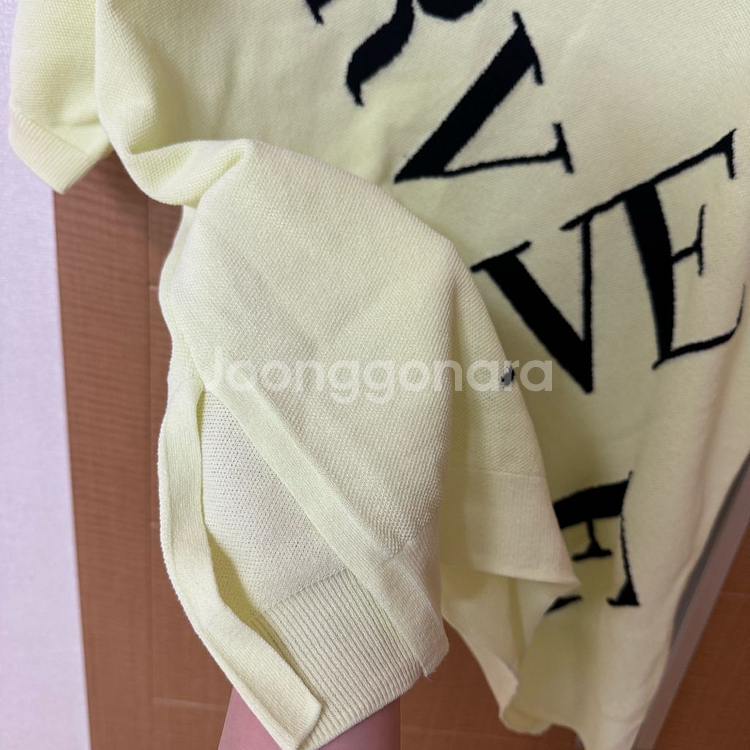 한섬 보브 레터링 포인트 니트 반팔 F--2