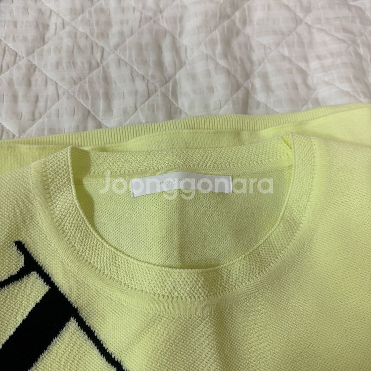 한섬 보브 레터링 포인트 니트 반팔 F--3