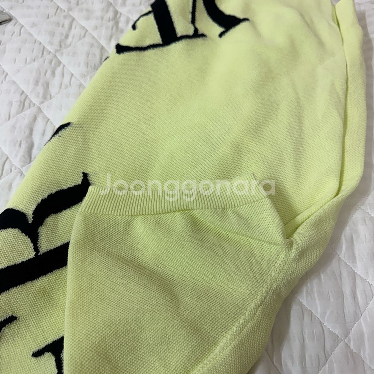 한섬 보브 레터링 포인트 니트 반팔 F--4