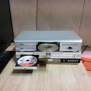 LG CD VCD DVD 플레이어 (오디오 앰프 음향플레이어