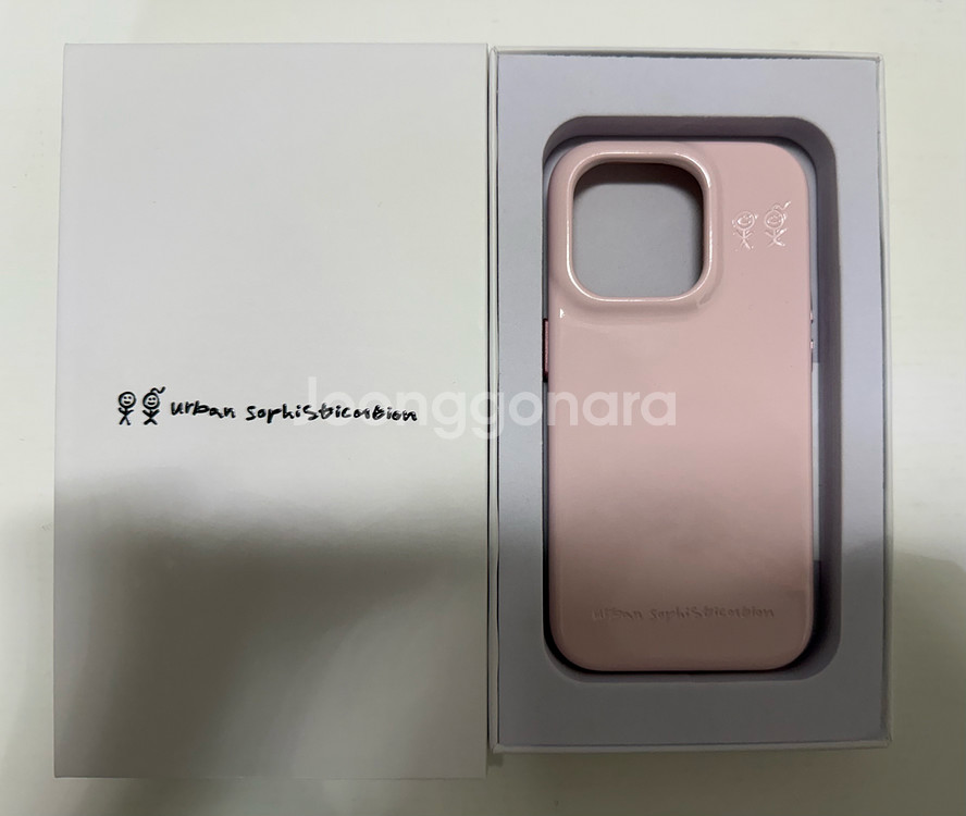 아이폰15프로 어반소피스티케이션 정품 케이스--1