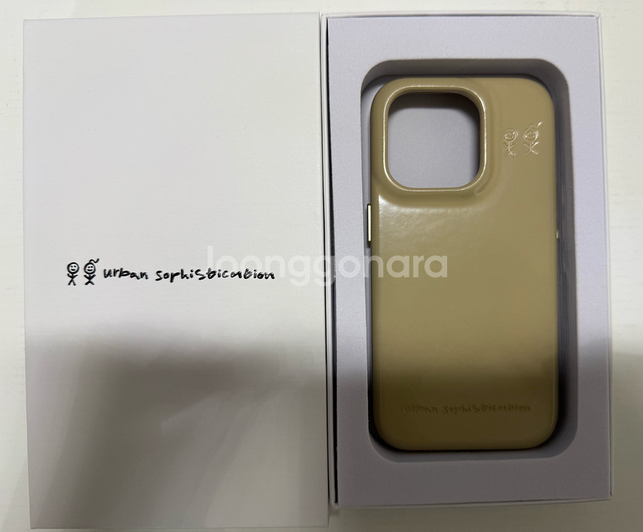 아이폰15프로 어반소피스티케이션 정품 케이스--4