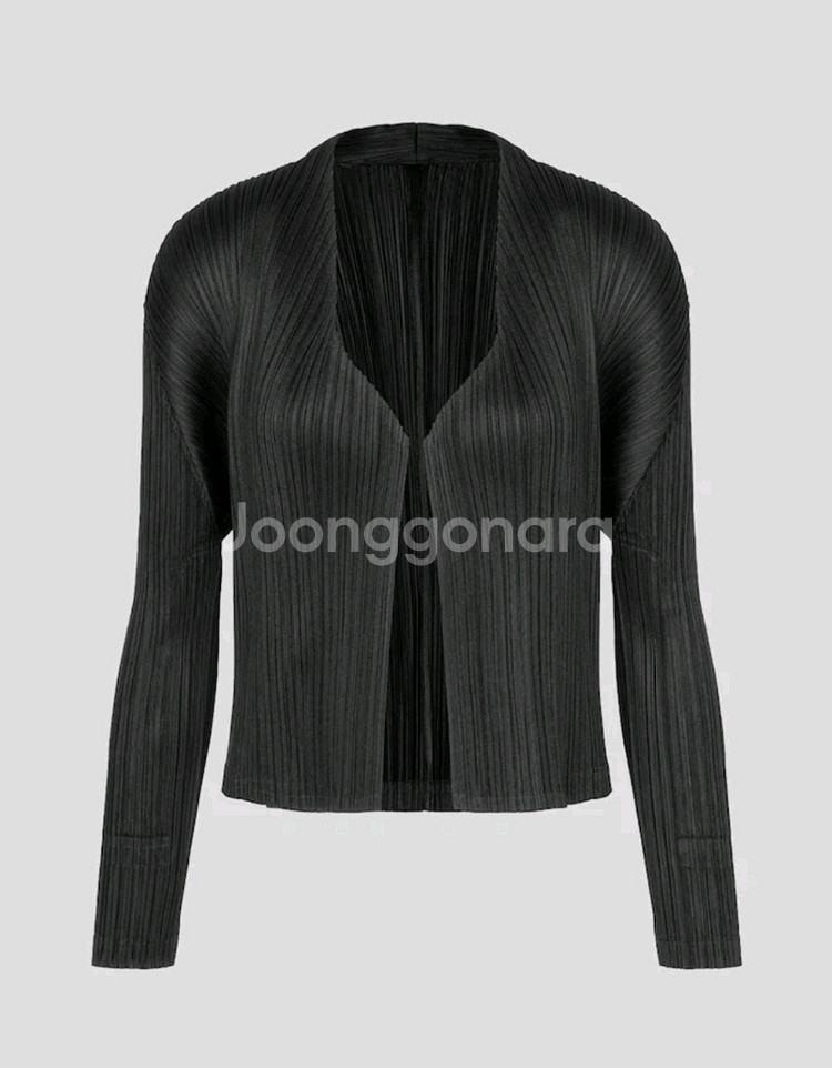 이세이미야케 플리츠플리즈 가디건 5월 먼슬리 가디건 챠콜 3사이즈--0