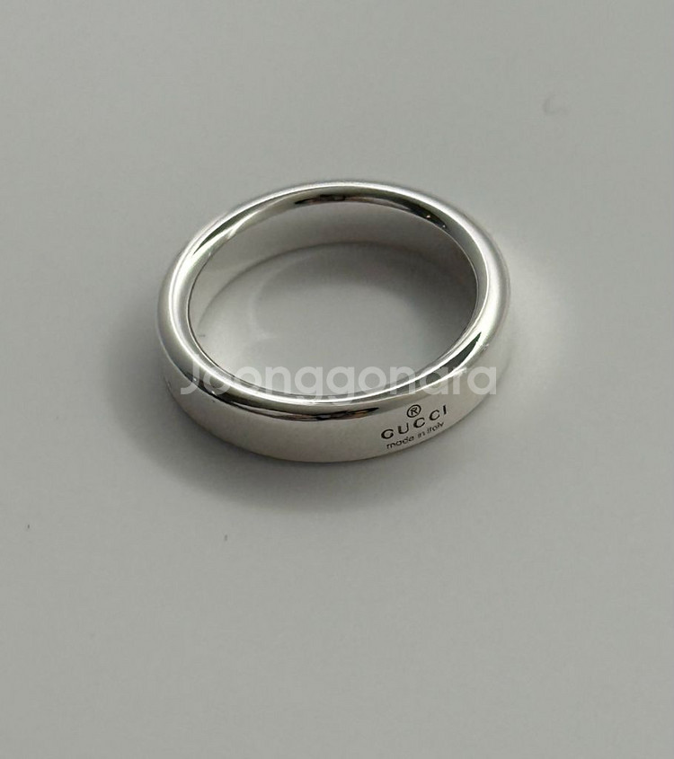 구찌 다이애그널 인터로킹 G 씬 반지 9호--2