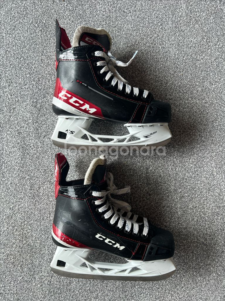 CCM 아이스하키 스케이트 5.5 사이즈--1