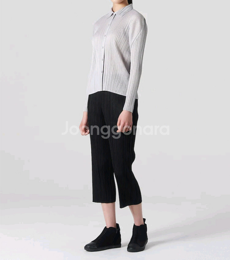 이세이미야케 플리츠플리즈 탑 베이직 셔츠 탑 라이트 그레이 3사이즈--7