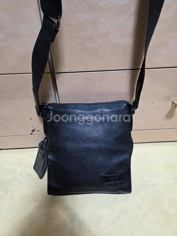 투미 정품 알파브라보 메신저백 레더--0