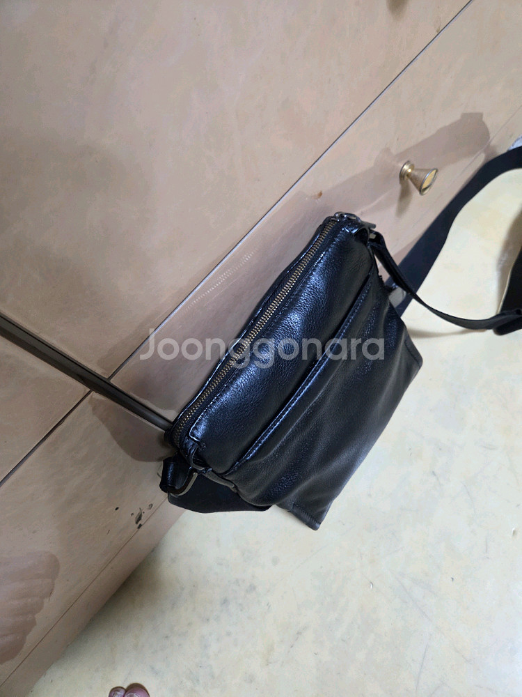 투미 정품 알파브라보 메신저백 레더--3