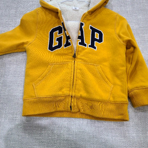 갭 뽀글이 후드 집업 5y