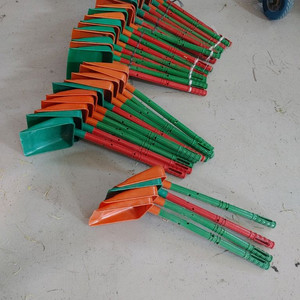 쓰레받이 총 34개 일괄판매합니다.