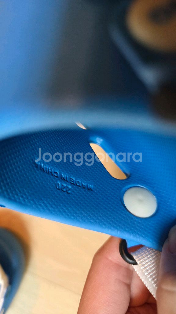 네파 키즈 샌들 220사이즈. 착불--3