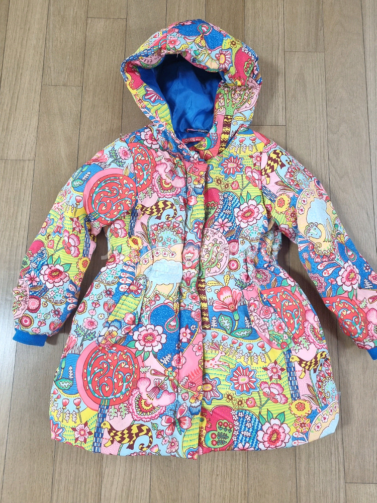 오일릴리 키즈 오리털패딩4y--0