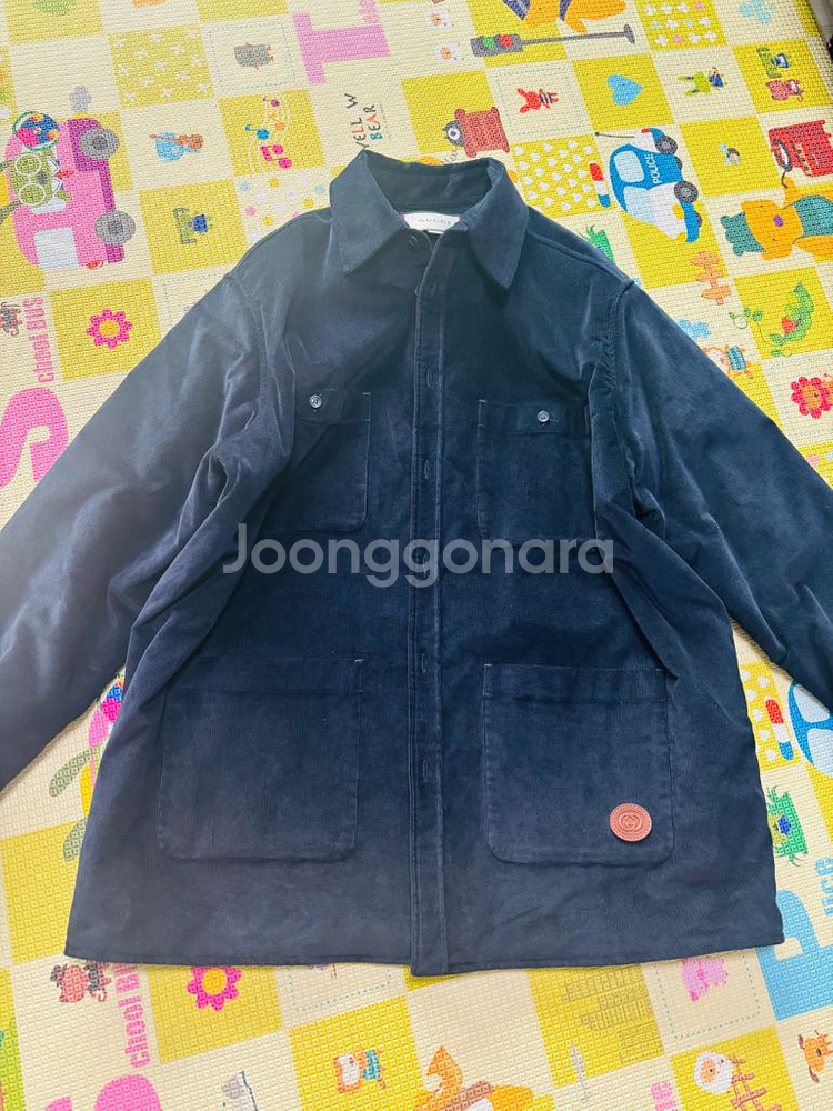 구찌 스트레치 코듀로이 패딩셔츠--4