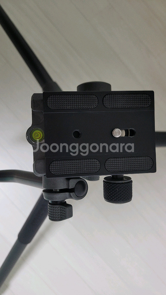 뱅가드 알타프로2+ 비디오헤드 삼각대 판매합니다.--5