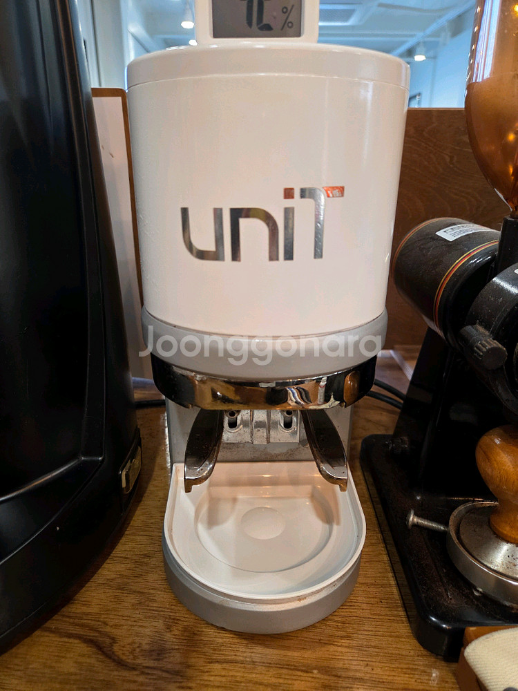 [판매] 유니티(Unity) 자동탬핑기 상태좋음 / 작동이상없음--0