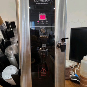 [판매] 온수디스펜서 / 상태좋음 / 작동이상없음