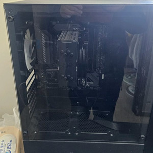 컴퓨터 게이밍 본체 i7 10700f 팝니다