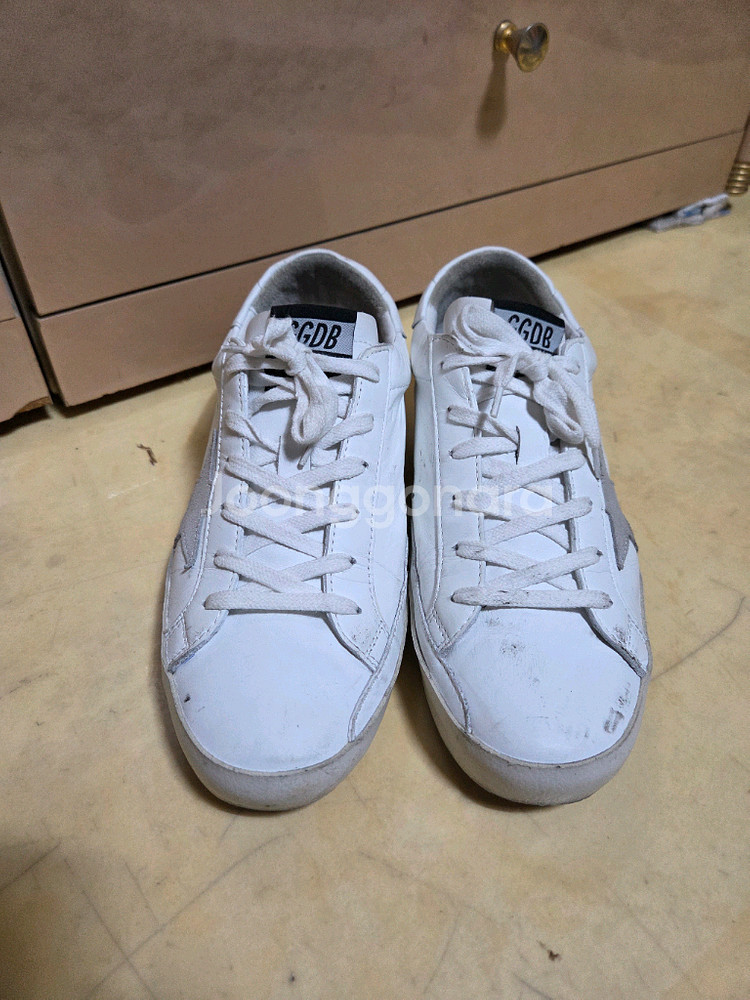 골든구스 수퍼스타 스니커즈 거의새제품--1