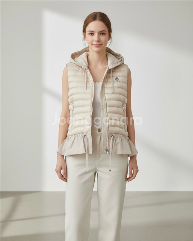 몽클레어 여성 후드 다운 베스트 패딩(S/44)--0