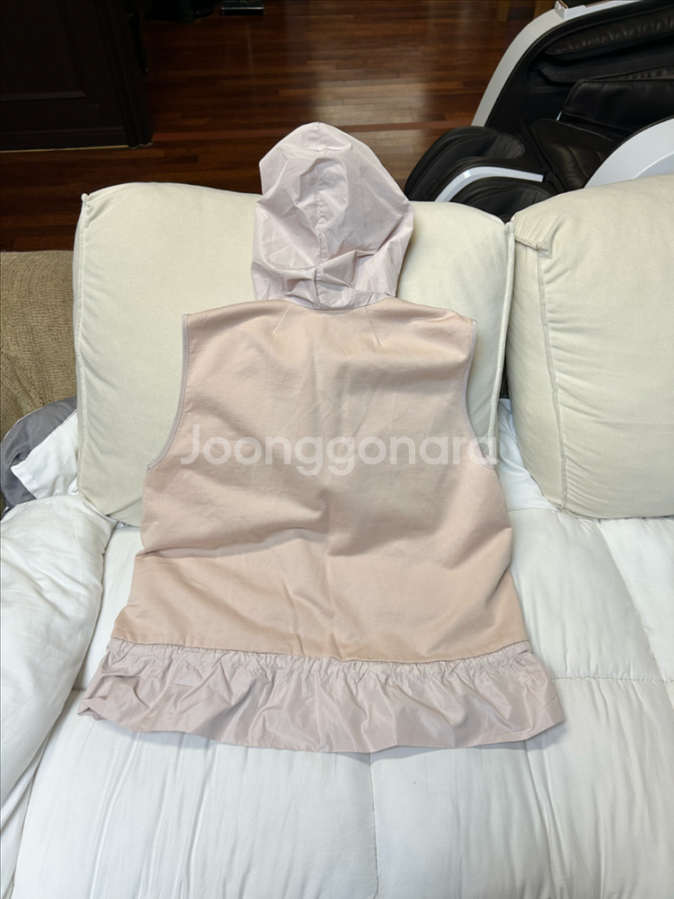 몽클레어 여성 후드 다운 베스트 패딩(S/44)--4