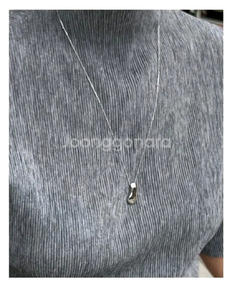 플리츠 반팔 블라우스 - 차콜--5