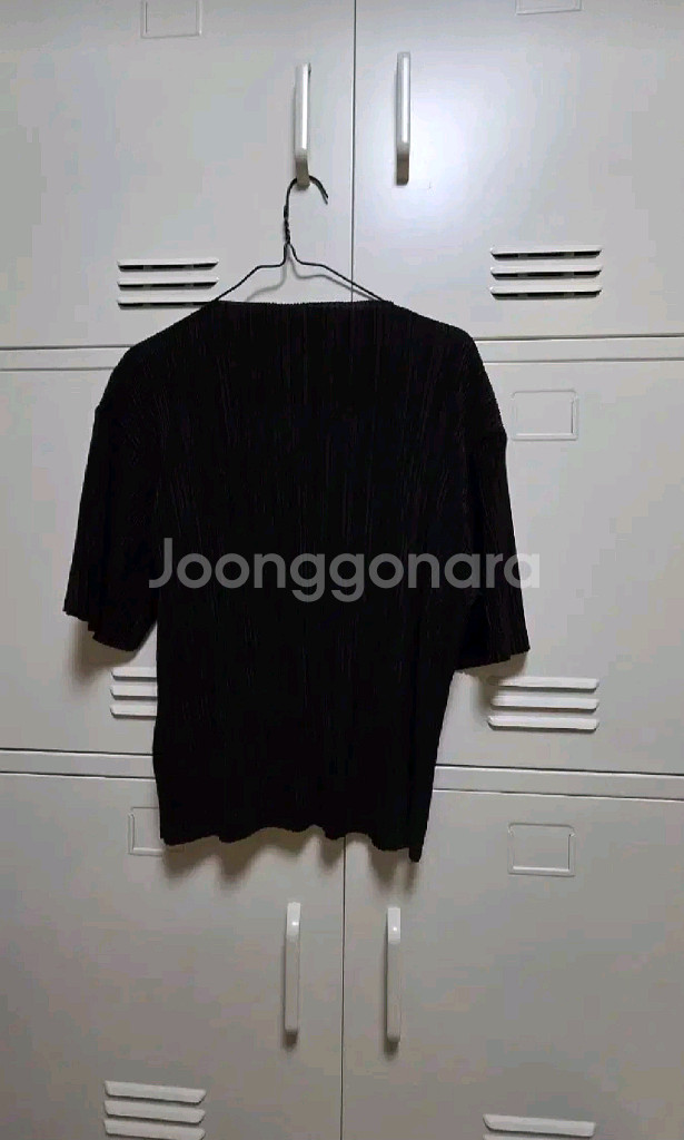 플리츠 반팔 블라우스 - 블랙--8