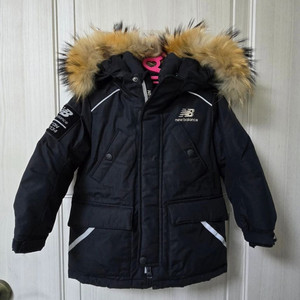 뉴발란스키즈 패딩 100