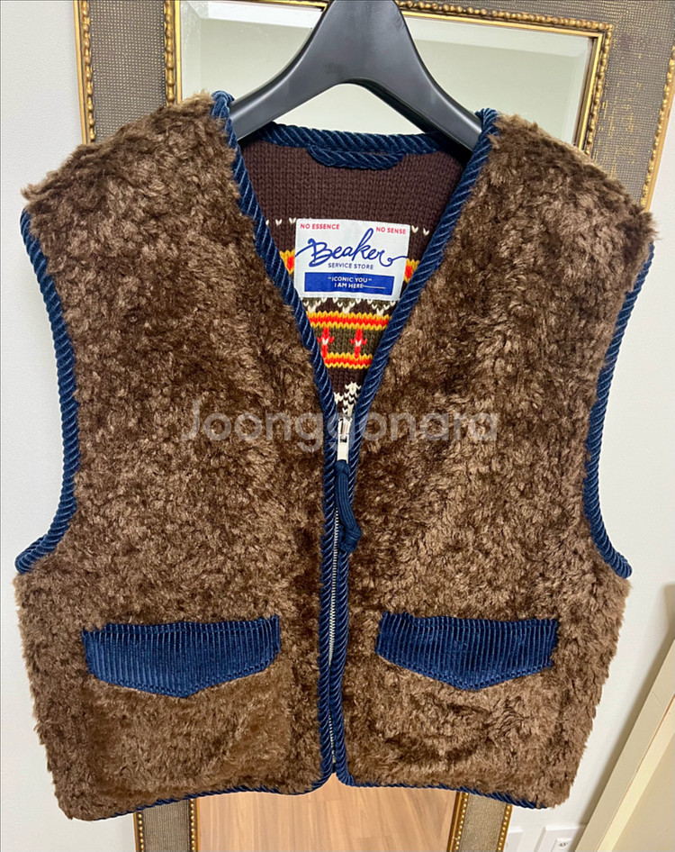 비이커 니트 리버시블 에코 퍼 베스트--7