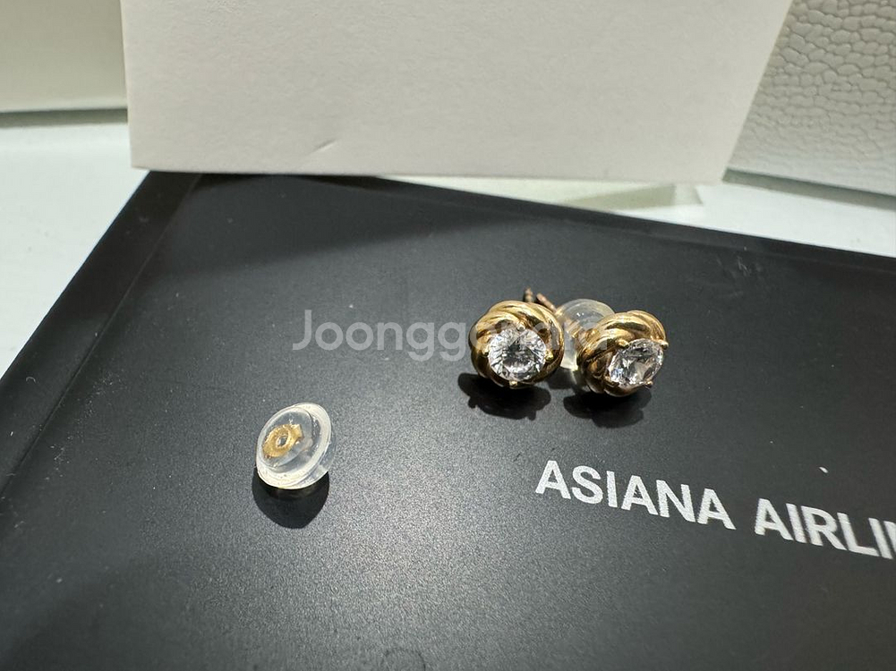 보스크 / 14k 루카 포인트 큐 귀걸이--2