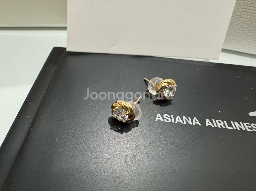 보스크 / 14k 루카 포인트 큐 귀걸이--1