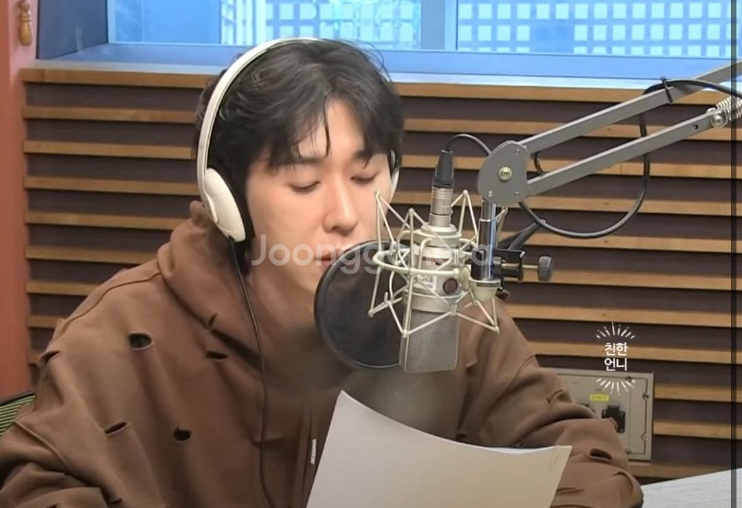 자크뮈스 x 나이키 스우시 후드티 XL--0