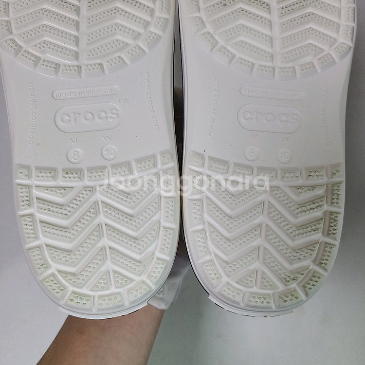 (무료배송)260mm 크록스 클래식 클로그--7