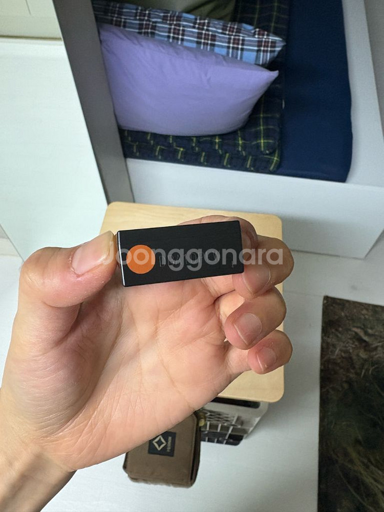 후지필름 NP-W126S 배터리 + 충전기 팝니다.--2