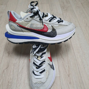 245 나이키 사카이 운동화 스니커즈 신발 245사이즈 새것느낌 이미지