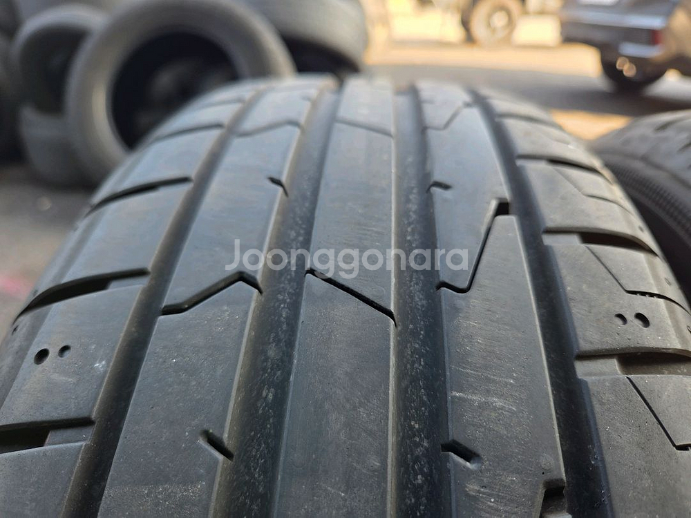 한국타이어 prime3 205 60 17 타이어판매.--8