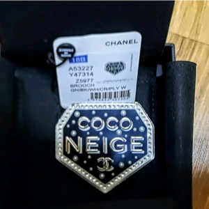 샤넬 코코네이지 다이아몬드 브로치 정품