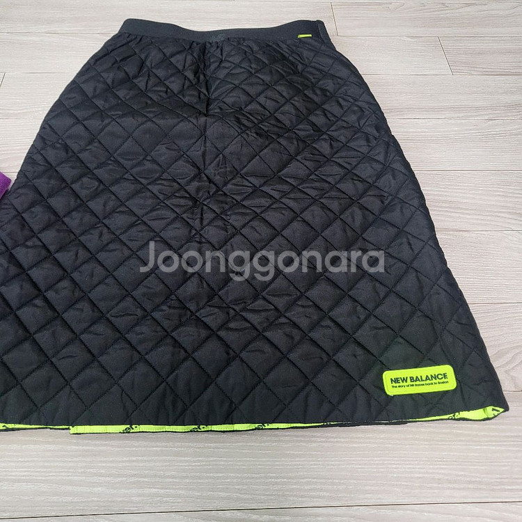 뉴발란스 키즈 150사이즈 상의 누빔스커트 세트--6