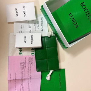 보테가베네타 카드지갑