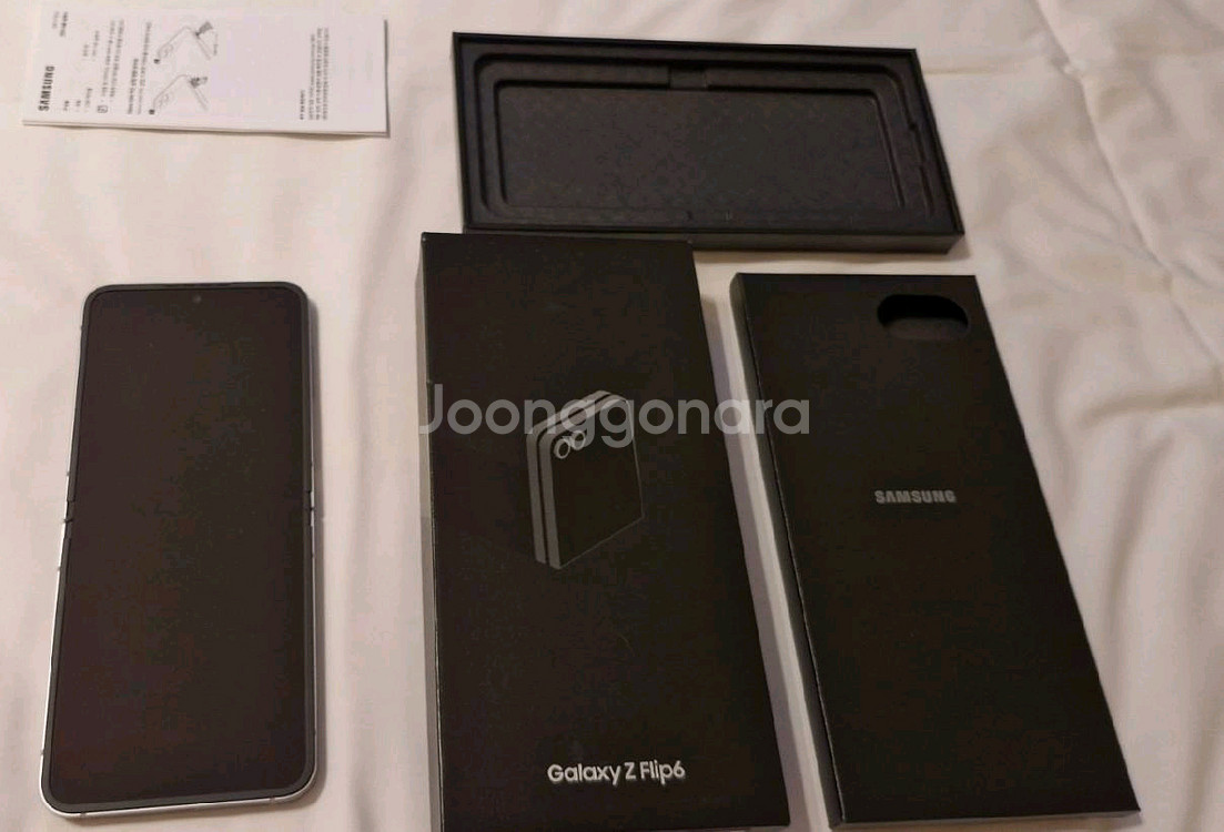 갤럭시 Z Flip6 풀박스 Z 플립6 공기계 액정신품--1